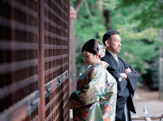 色打掛背中合わせ